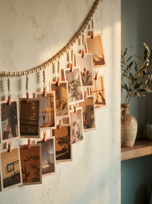 Fleur Wooden Bead Photo Display Hanger 18-Clip